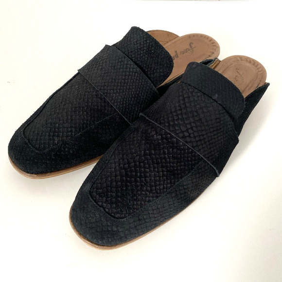 Free People At Ease Mule Black Texture Slip On Loafer Flat Round Toe Sue… - Picture 3 of 9